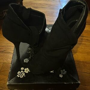 Black suede heeled booties